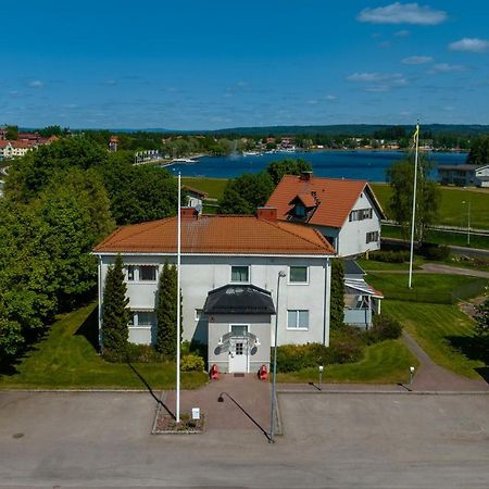 Vandrarhemmet Stranden Мора Экстерьер фото