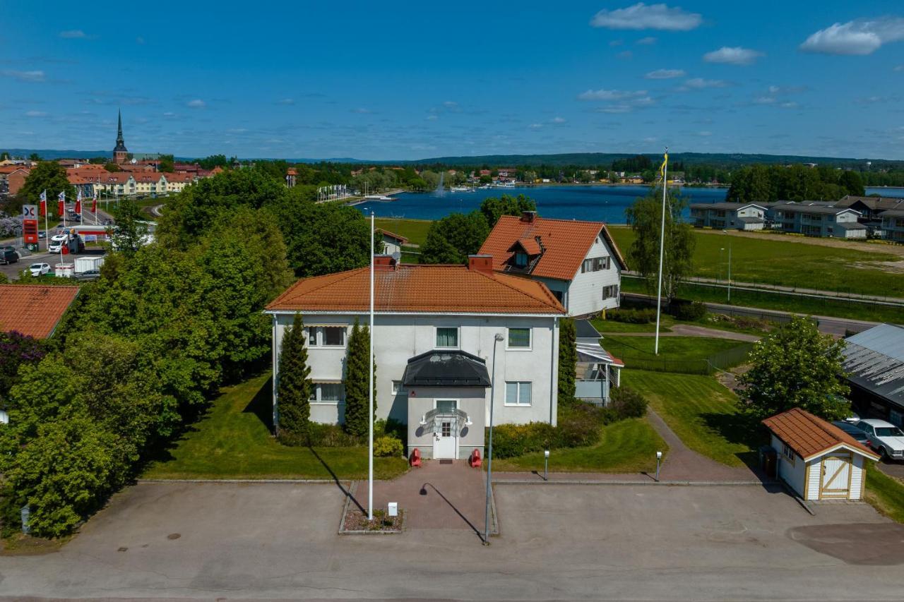 Vandrarhemmet Stranden Мора Экстерьер фото