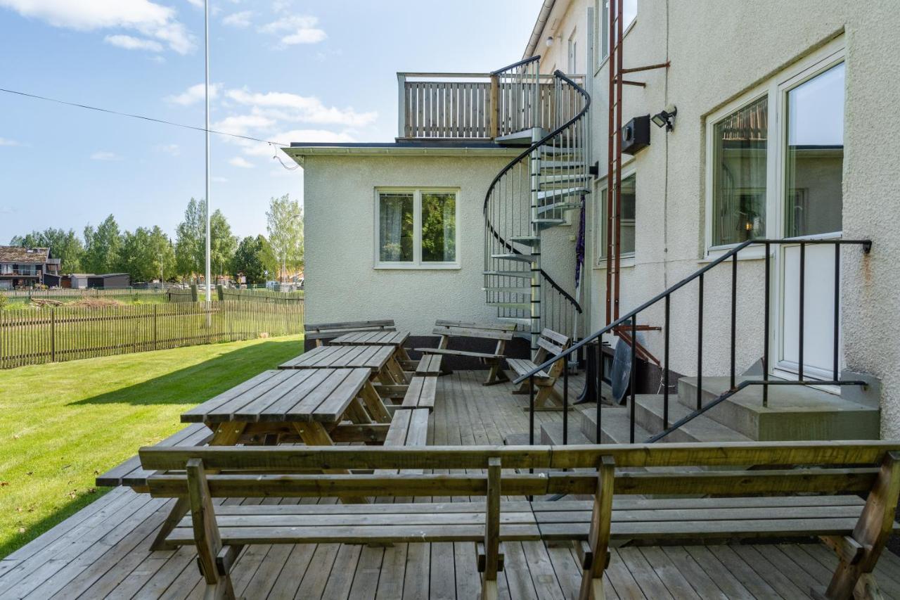 Vandrarhemmet Stranden Мора Экстерьер фото