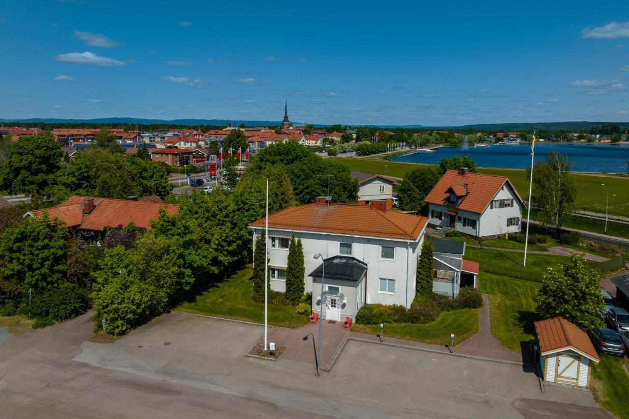Vandrarhemmet Stranden Мора Экстерьер фото